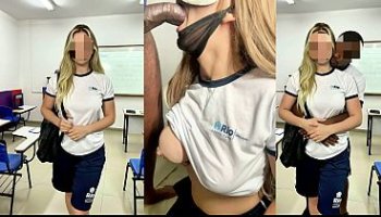 Escandalo Alunos Sexo Sala Aula