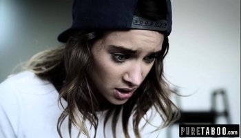 Step Sister Has A Point To Make Sex Video