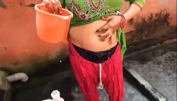 Desi Village Milf Bathing Outdoor